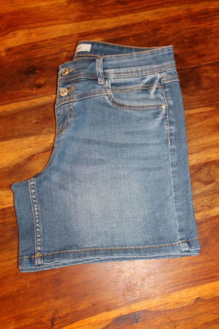 Short jean’s  – Bleu – Promod - 42 - photo numéro 6