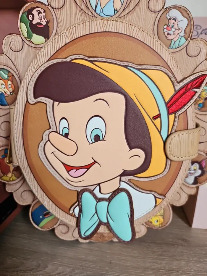 Loungefly Pinocchio <3 - photo numéro 2