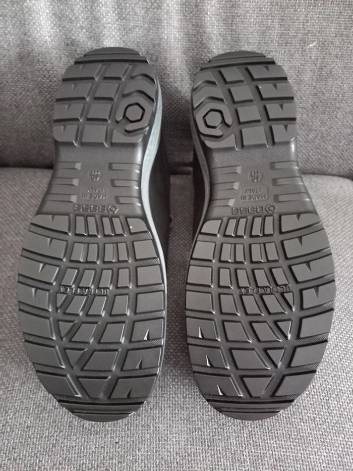 Chaussures sécurité 46 - photo numéro 11
