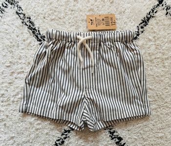 Short tao étiqueté 12 mois