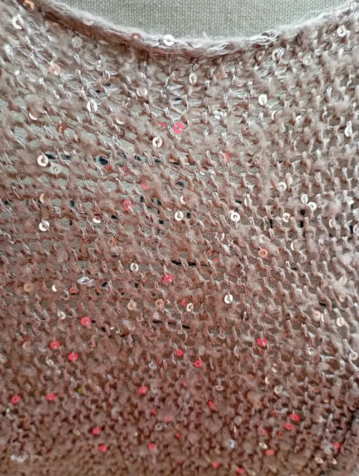 Pull en maille Derhy avec sequins taille 40 - photo numéro 3