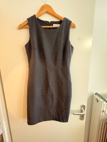 Robe Calvin Klein grise – Taille S 