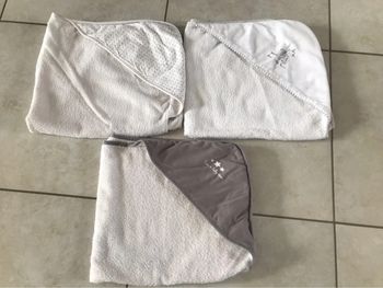 3 sorties de bain bébé