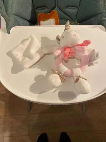 Hochet licorne