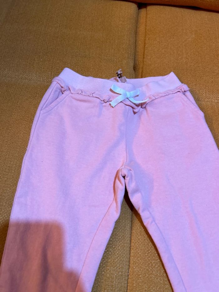 Pantalon rose 4 ans - photo numéro 2