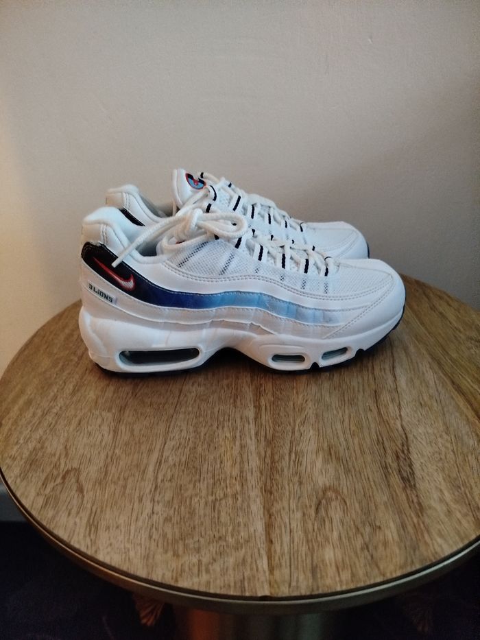 Baskets Nike T 37,5 - photo numéro 6