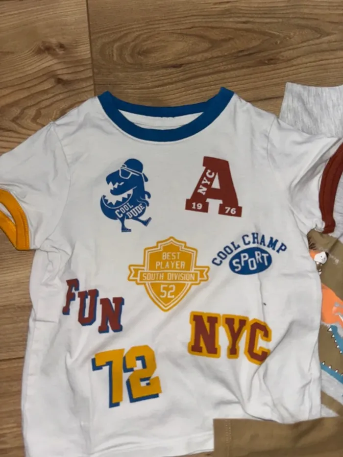 3 tee shirt garçon C&A 4 ans - photo numéro 2