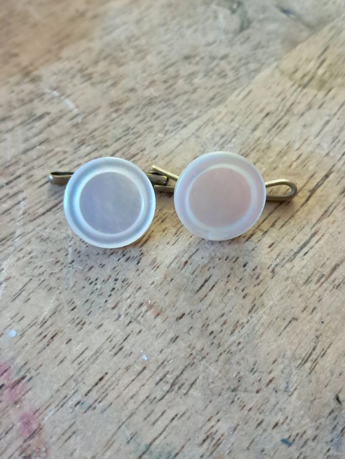 Boutons de manchette vintage en nacre tous simples - photo numéro 3