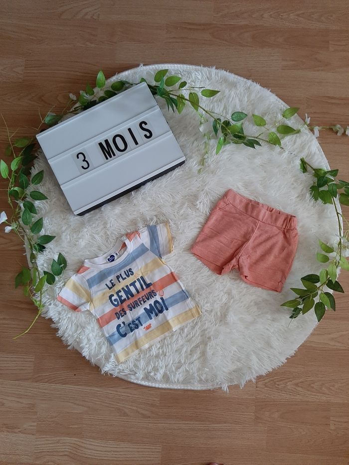 Ensemble gentil surfeur