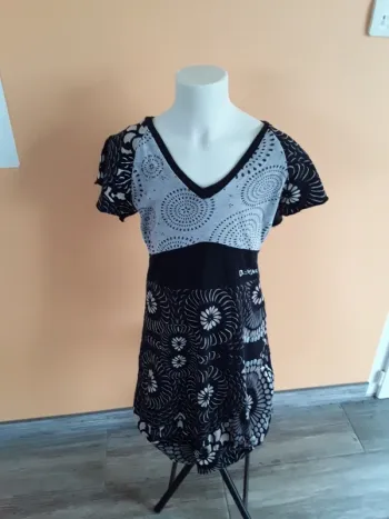 Robe Desigual 11/12 ans