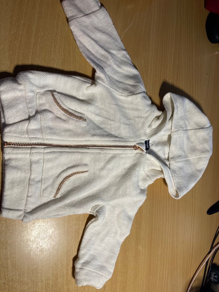 Gilet pailleté bébé fille 3 mois - photo numéro 2