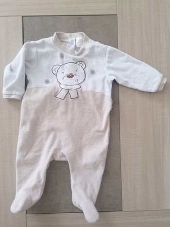 Pyjama beige / 6 mois