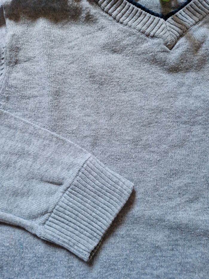 Pull léger gris - photo numéro 4