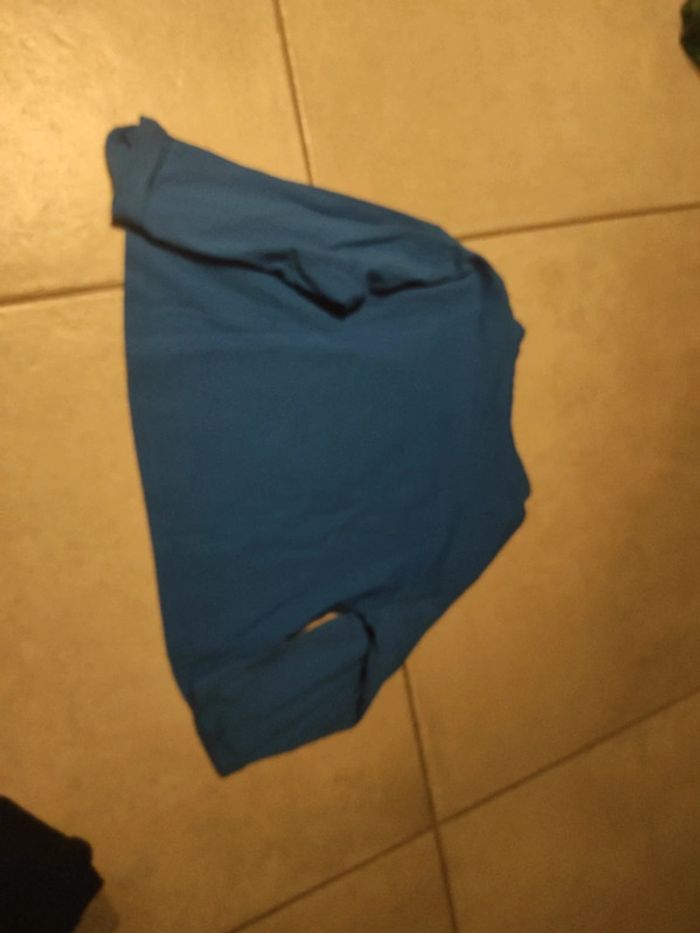 Tee shirt Minnie taille 3-4 ans - photo numéro 2