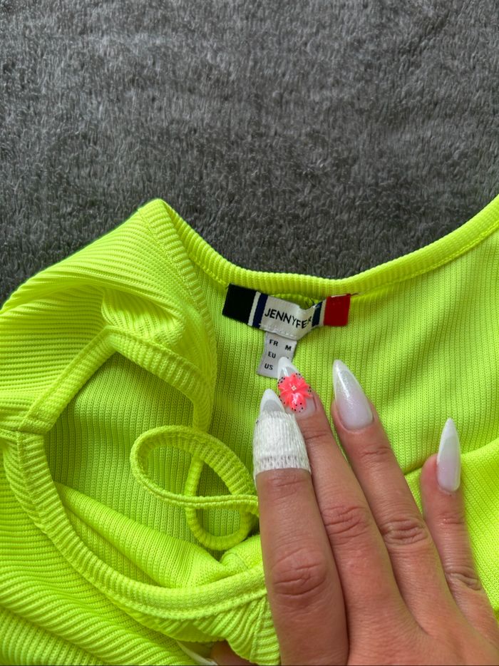Body jaune fluo - photo numéro 4