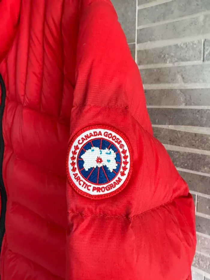 Doudoune rouge Canada Goose - photo numéro 2