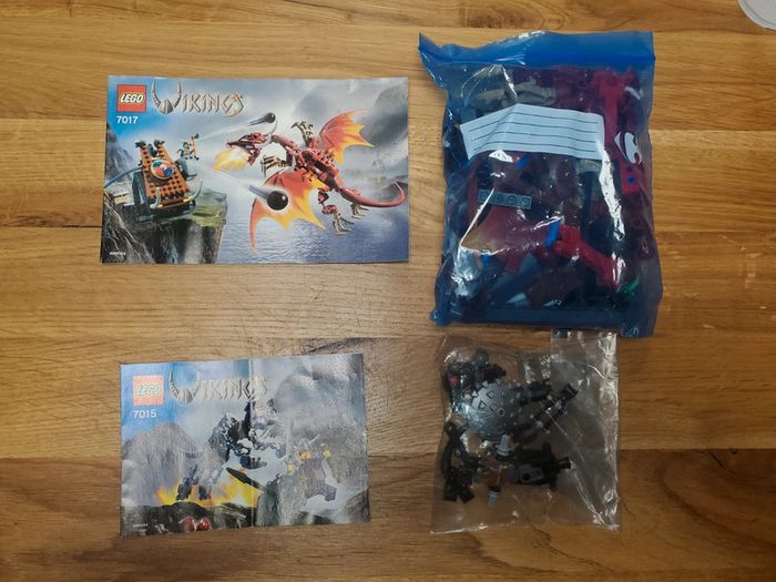 Lego Viking 7017 et 7015.