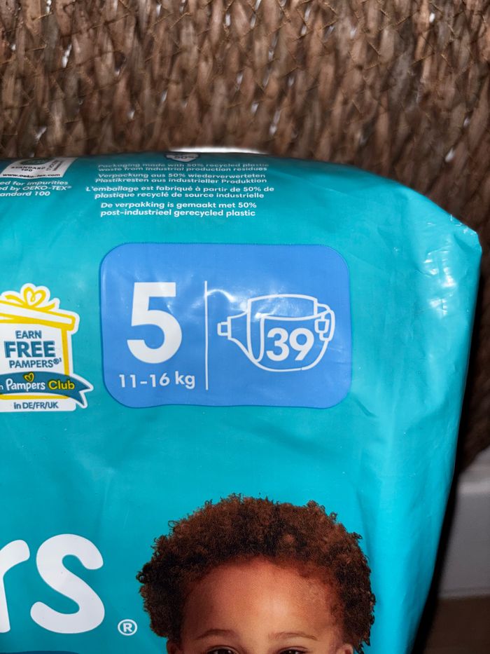 Maxi-Pack De 78 Couches Pampers Baby-Dry Neuf Dans L’emballage. - photo numéro 2
