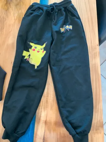 Pantalon Pokémon taille 6 ans