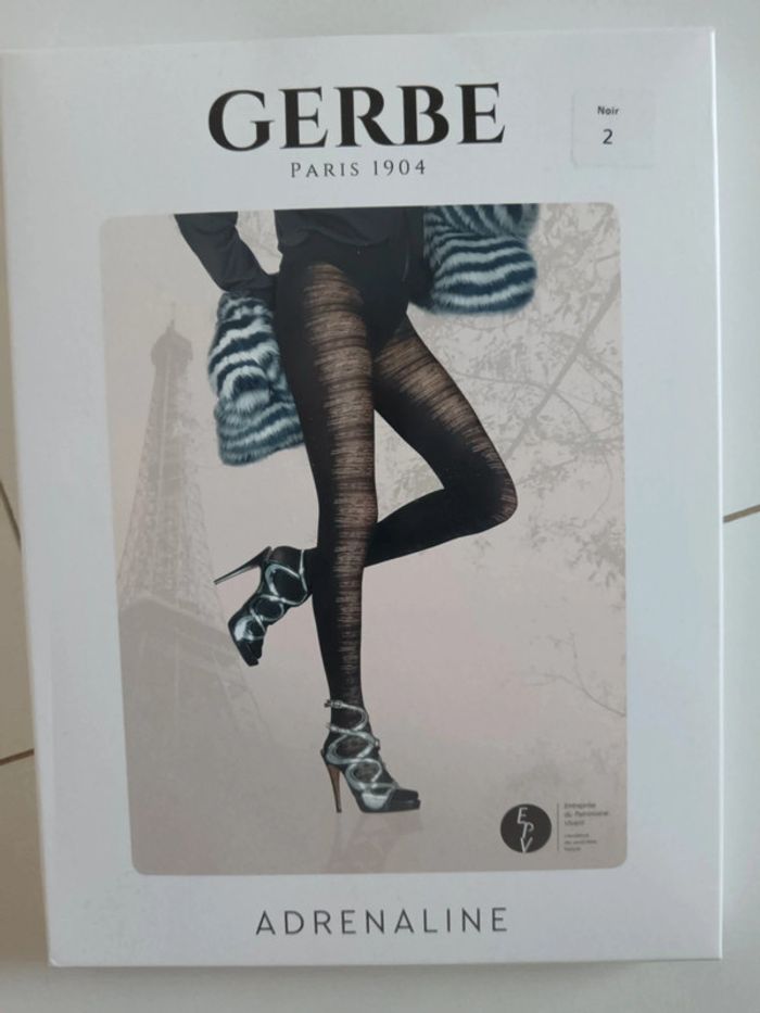 Collant effet déchiré