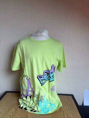 T-shirt garçon taille 146/152