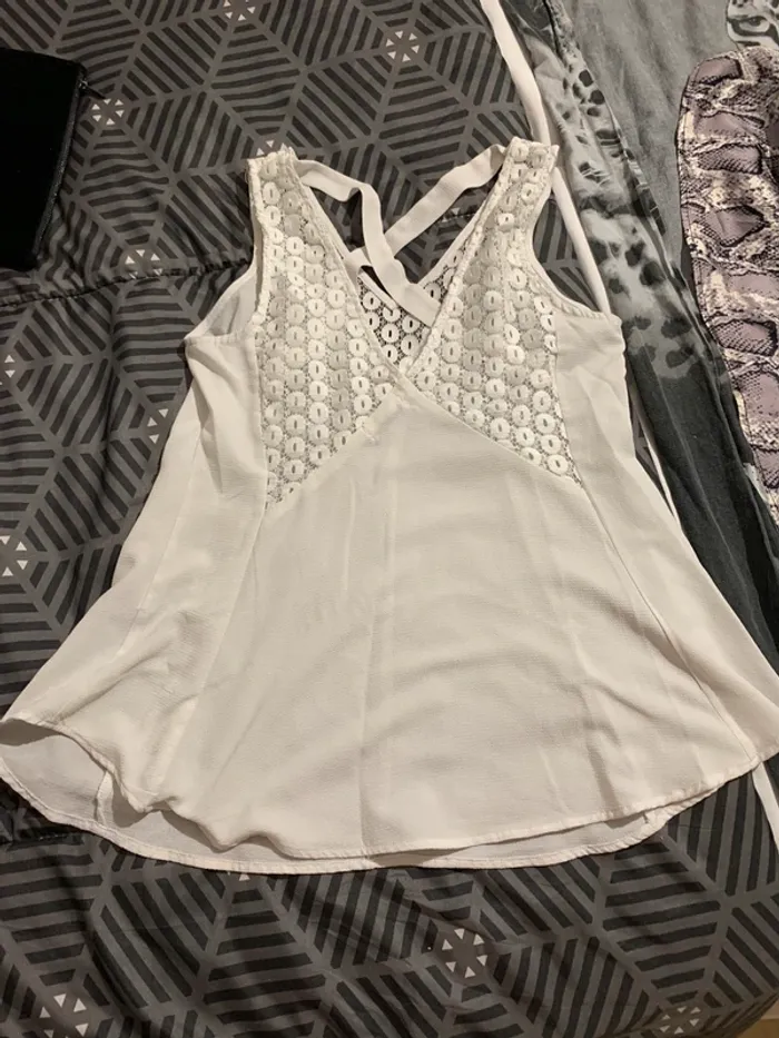 Top taille S - photo numéro 2