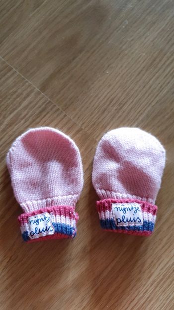 gants taille unique nijntje rose