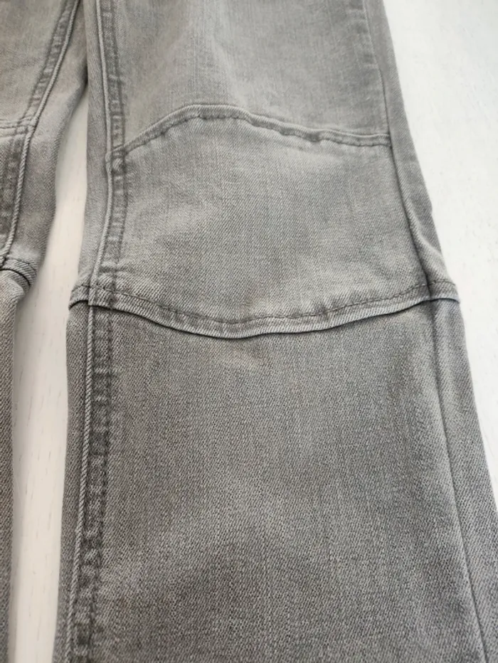 Jean gris La Redoute – 12 ans – Très bon état comme neuf - photo numéro 11