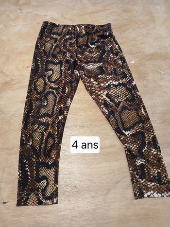 Lot 4 ans fillelot 4 ans fille