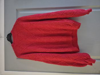 Pull en mailles torsadées épaisses avec col ras du cou - Rouge - S - Pimkie