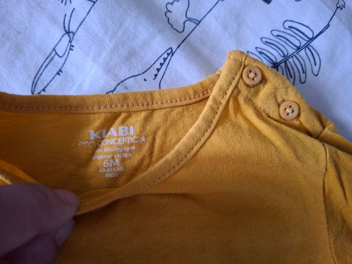 Tee-shirt manches longues bébé garçon 6mois - photo numéro 2