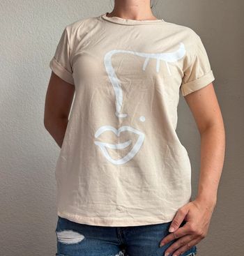 T-shirt femme beige motif arty œil bouche neuf taille unique Estee Brown Paris