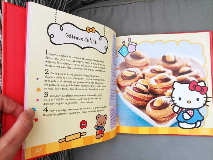 Livre "mes gâteaux préférés Hello Kitty" neuf - photo numéro 4