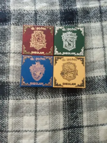 Lot palettes maison Harry Potter