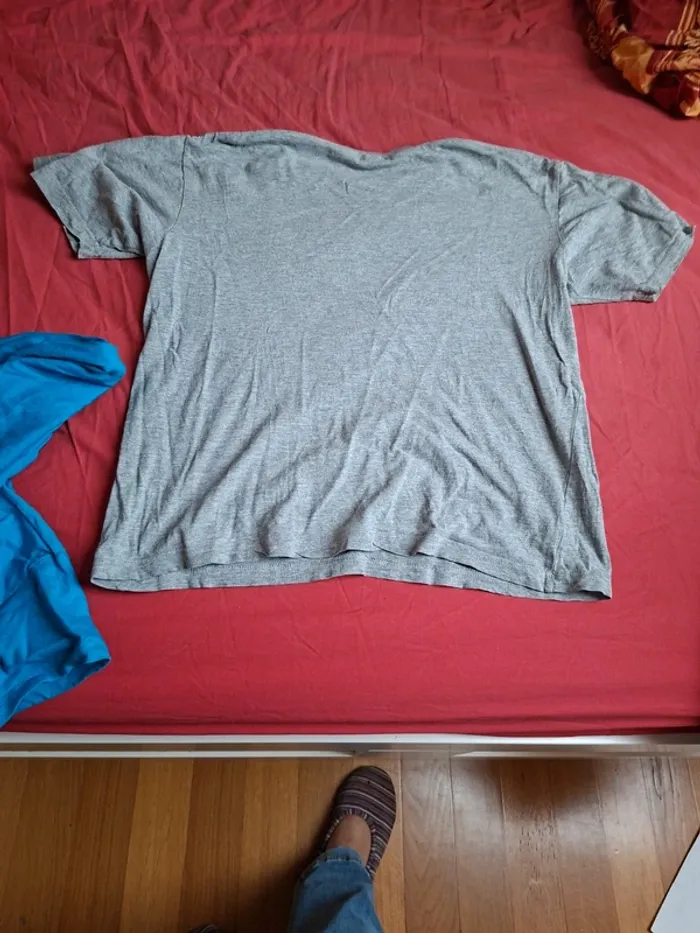 Lot tee-shirts shirts manches courtes taille S - photo numéro 6