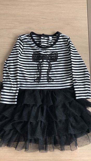 Robe noir et blanc