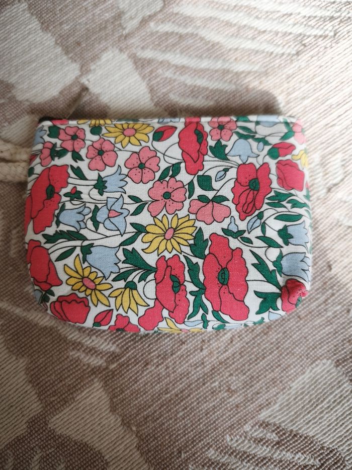 Porte monnaie - photo numéro 2