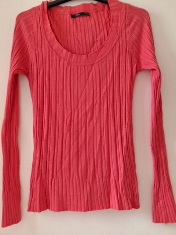 Beau pull corail de saison / printemps - neuf