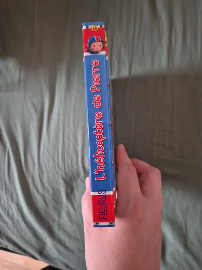 Livre ptit garçon l'hélicoptère de pierre - photo numéro 10