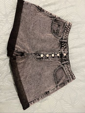 Short gris et noir
