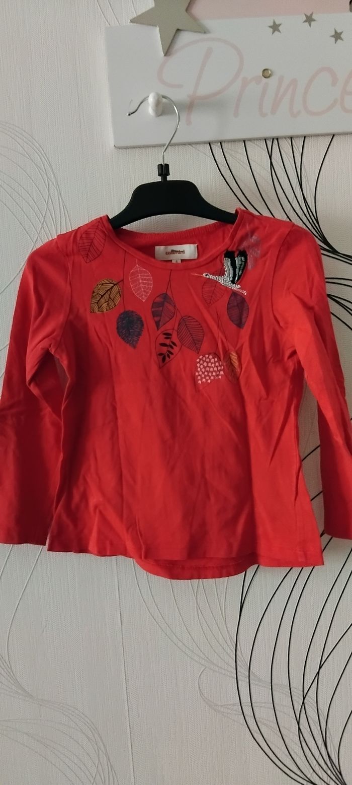 Tee shirt