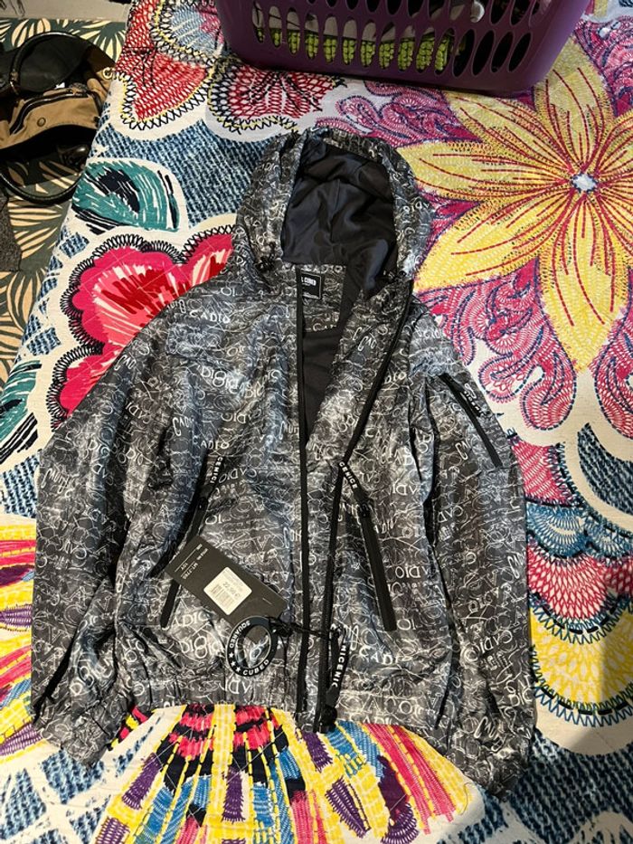 Veste à capuche Squared & Cubed taille 10 ans neuve