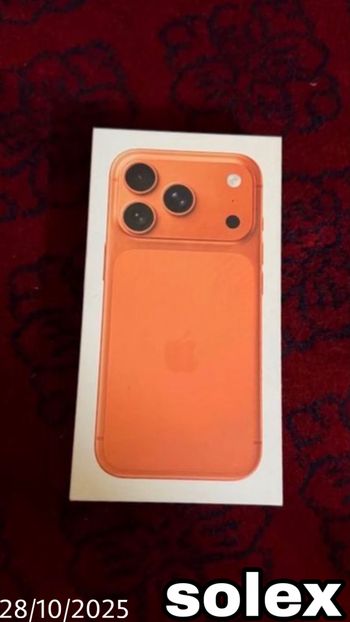 17 pro orange