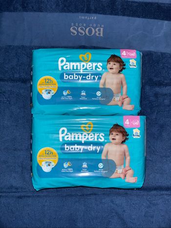 Maxi-Pack De 90 Couches Pampers  Baby-Dry Neuf Dans L’emballage.