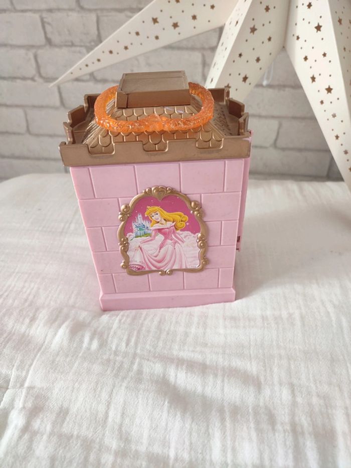Polly Pocket Château Aurore La belle au bois dormant Disney Store - photo numéro 3