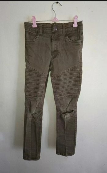 Jeans style trouée 10 ans