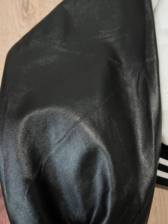 Petit blouson Teddy - avec manches en simili cuir - photo numéro 4