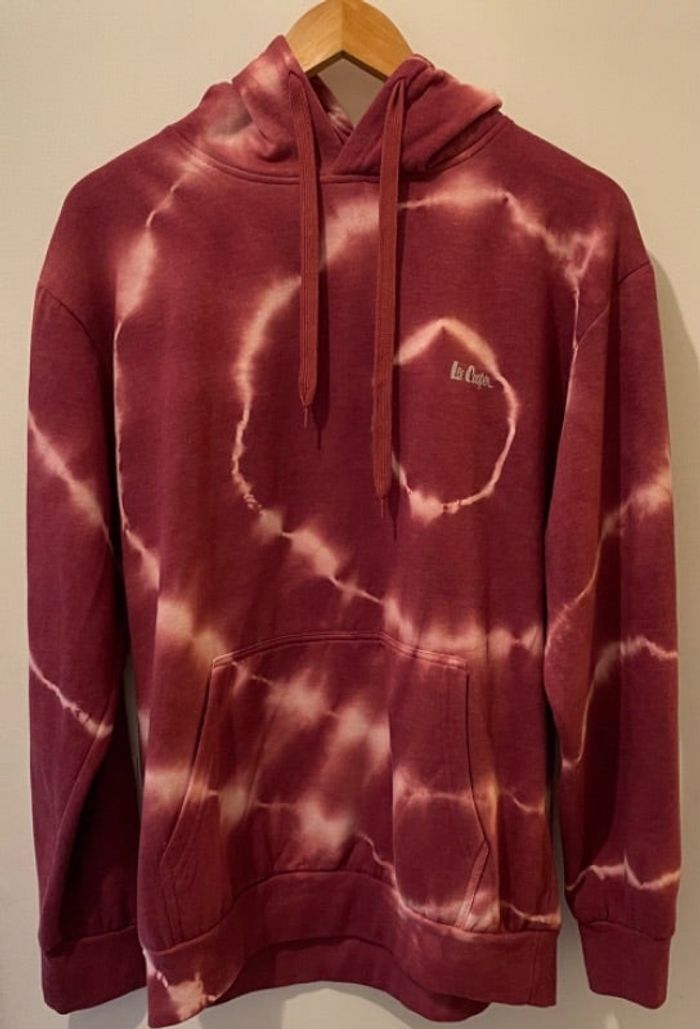 Pull capuche