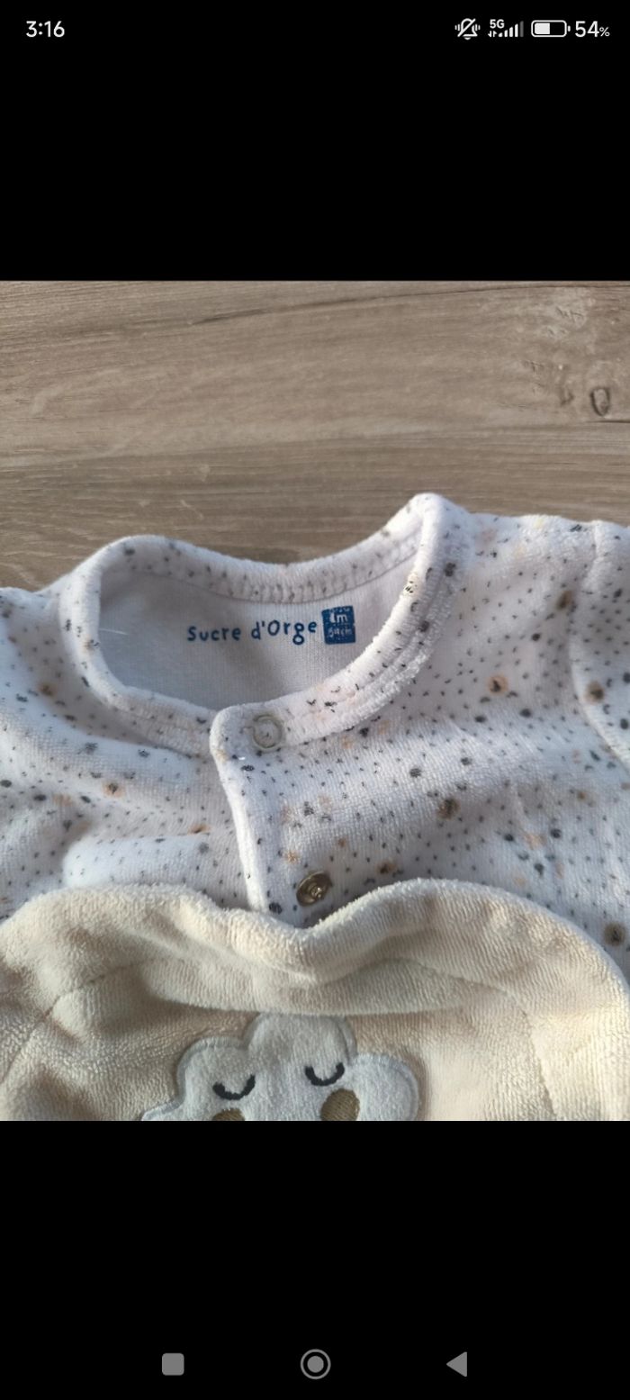 Pyjama taille 1 mois - photo numéro 3