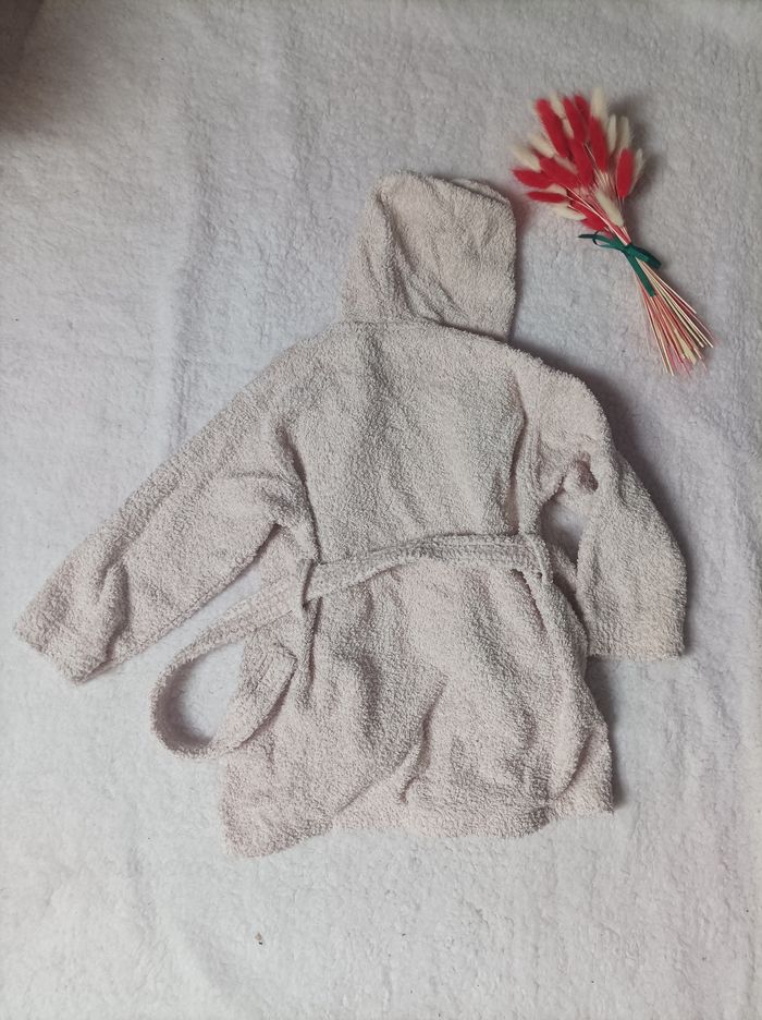 Peignoir - photo numéro 2